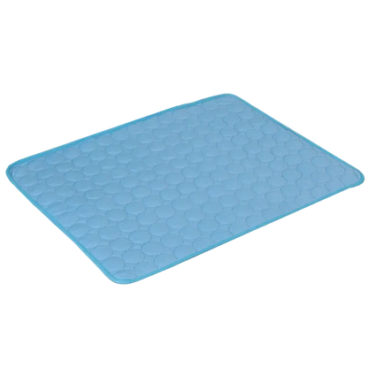 Tapis rafraîchissant NyvaCool pour chien posé au sol, technologie soie glacée Nivor